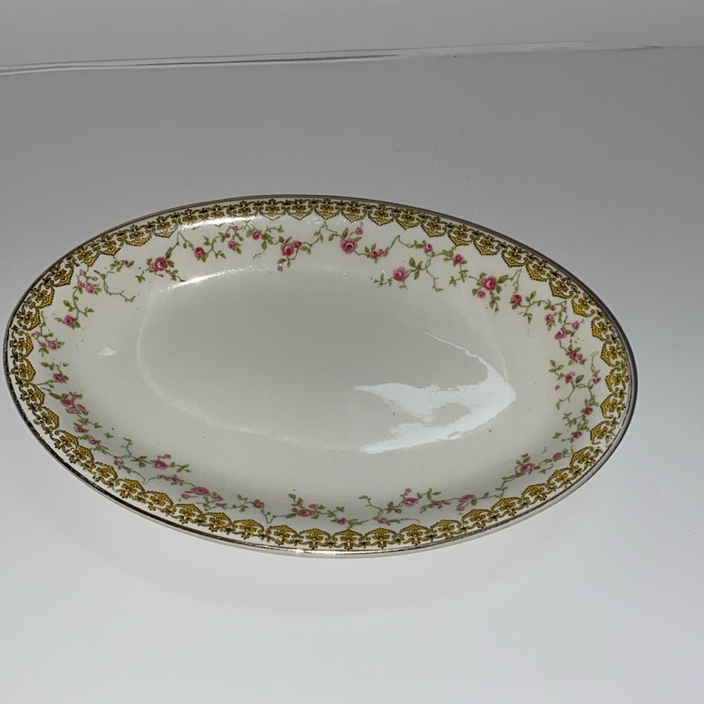 J and G Meakin small oval serving platter. Delicate floral design